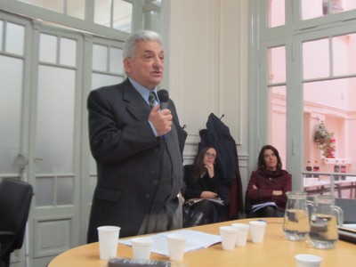 Dr. Hugo Sirkin Dr. Hugo Sirkin